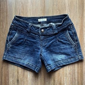 Paris Blues Size 3 Jean shorts